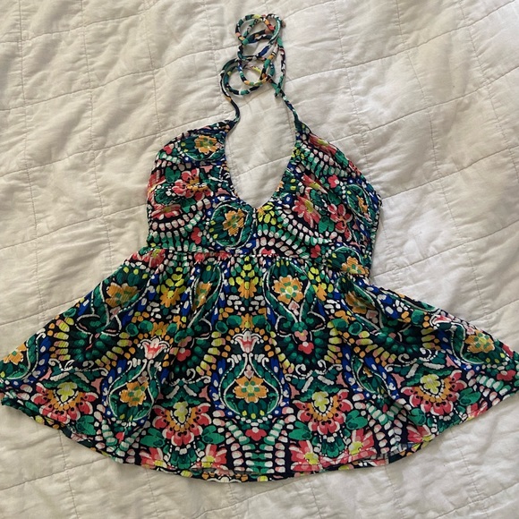 Old Navy Tops - Old Navy Multicolor Floral Tank Top